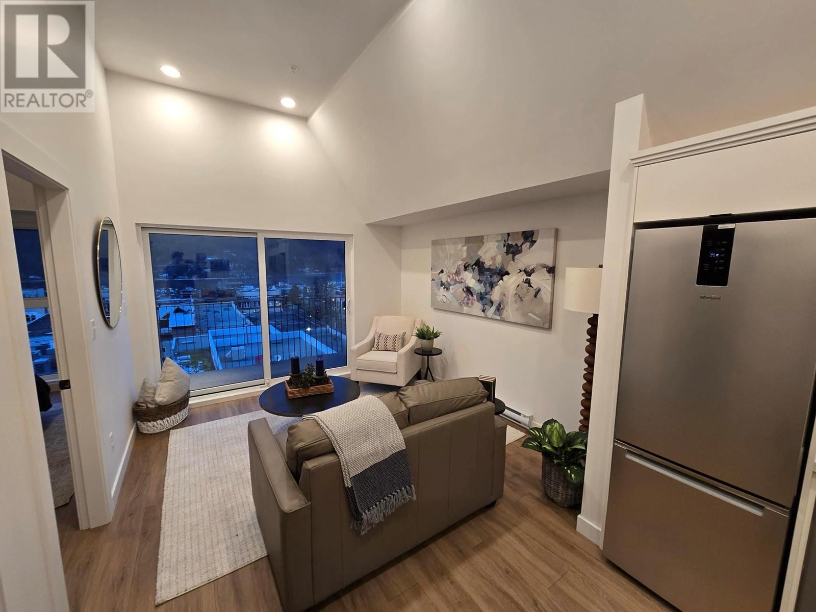Photo 13 of 514 Victoria Street Unit 505, Nelson BC