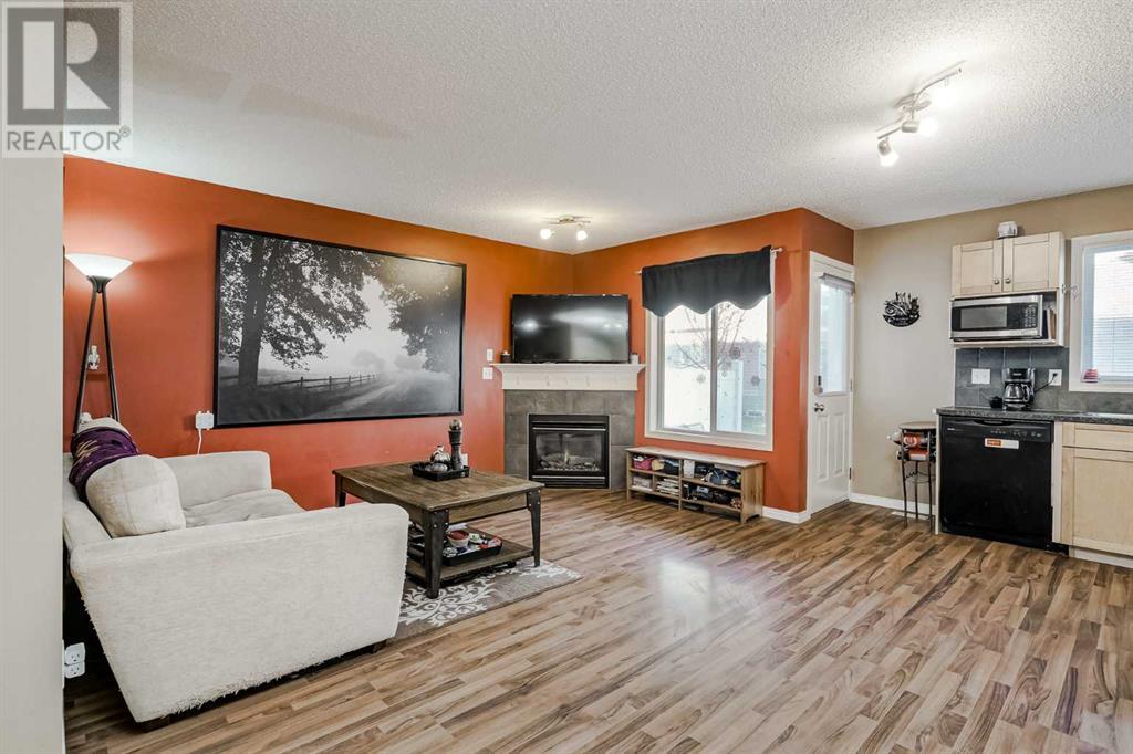 Single Family House for Sale in  Royal Oak Gardens NW Royal Oak Calgary 