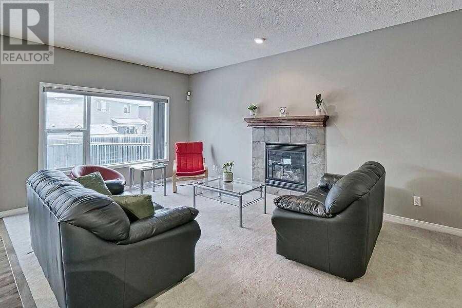 Single Family House for Sale in  Saddlecrest Way NE Saddle Ridge Calgary 