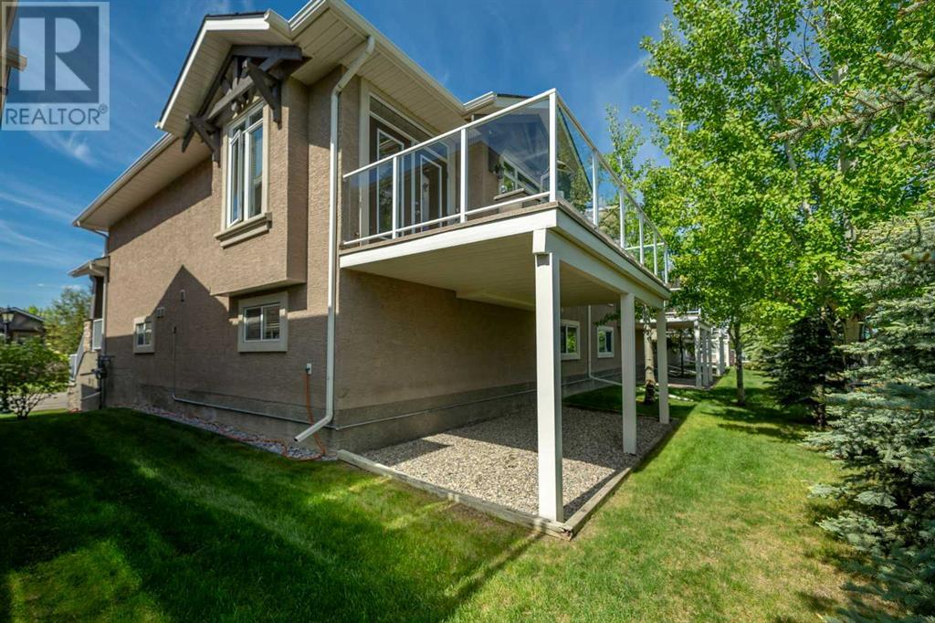 Single Family House Bi-level for Sale in  Discovery Woods Villas SW Discovery Ridge Calgary 