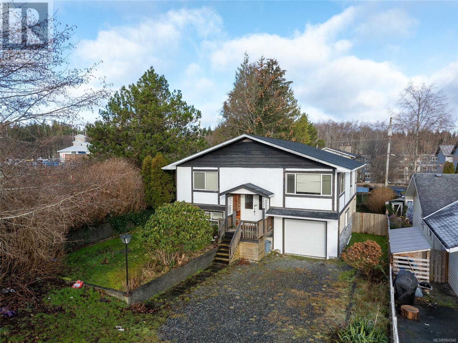 8840 Douglas St, Port Hardy