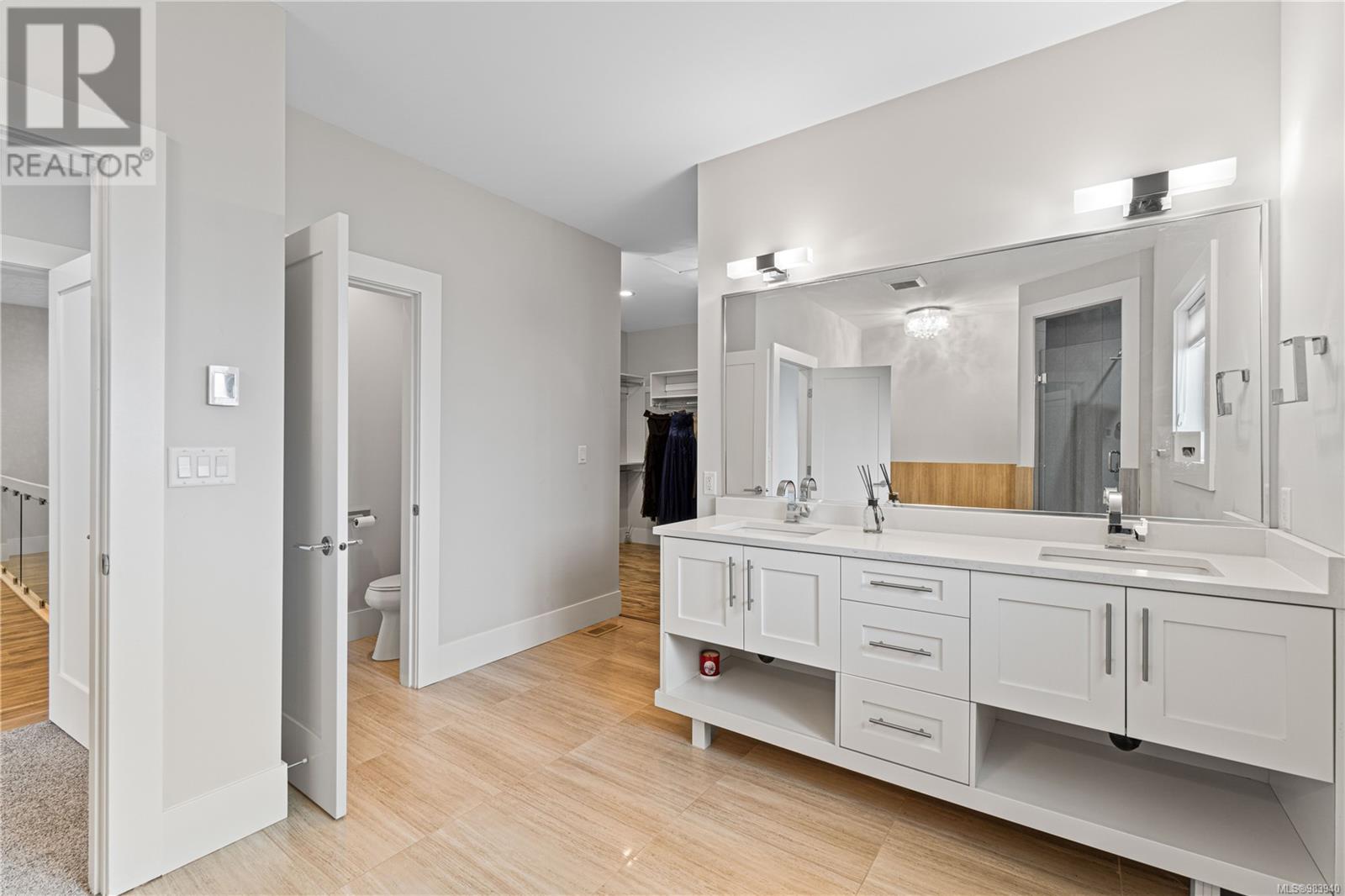 6259 Icarus Dr, Nanaimo real estate listing 983940