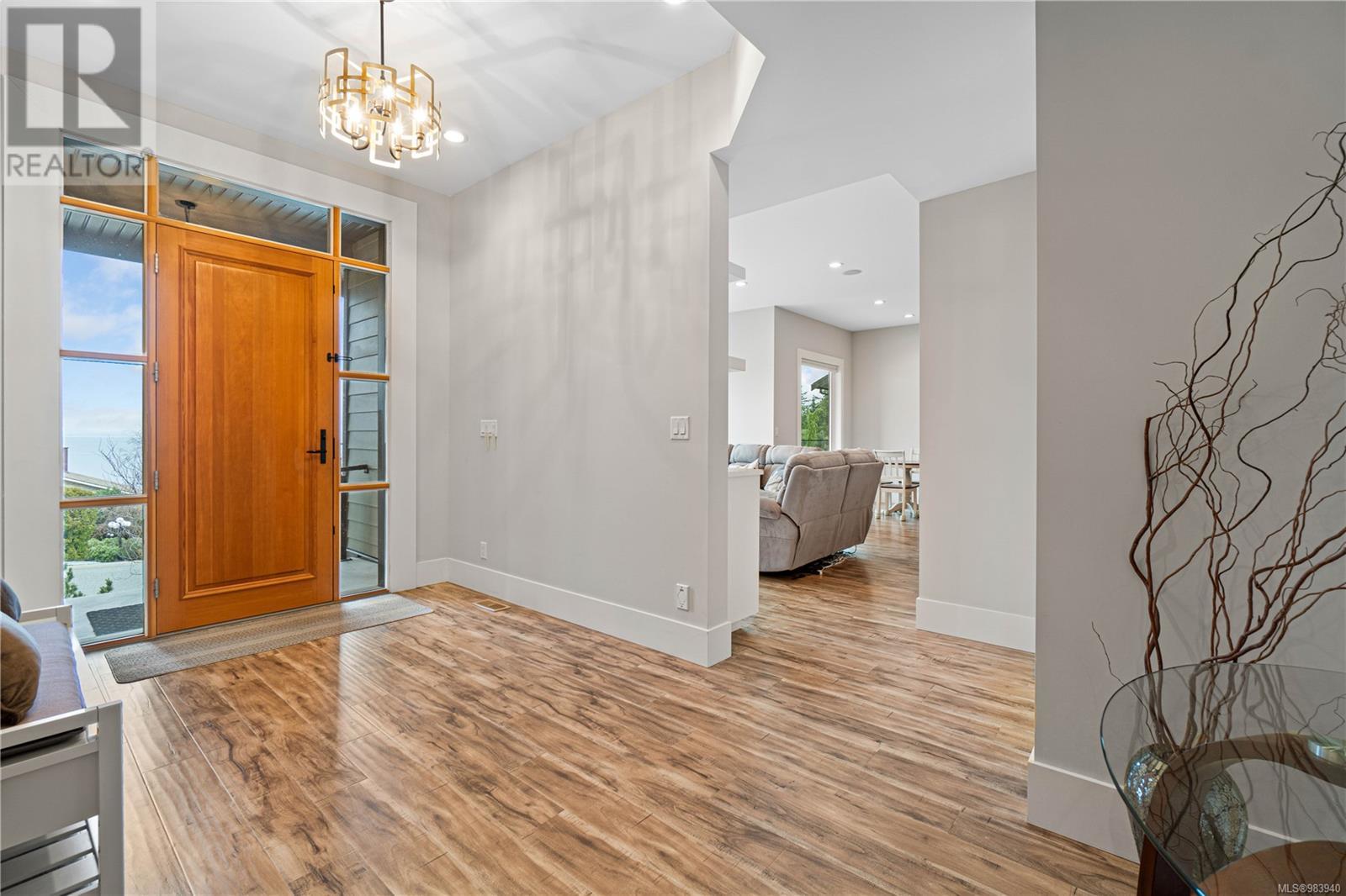 6259 Icarus Dr, Nanaimo real estate listing 983940