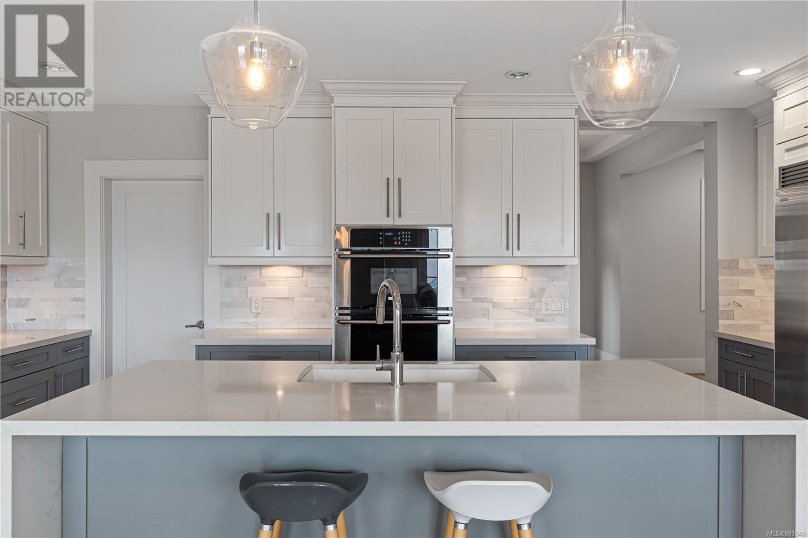 6259 Icarus Dr, Nanaimo real estate listing 983940