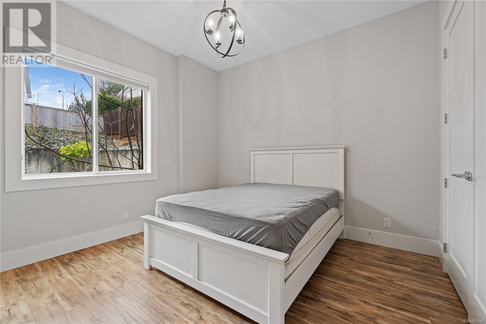 6259 Icarus Dr, Nanaimo real estate listing 983940