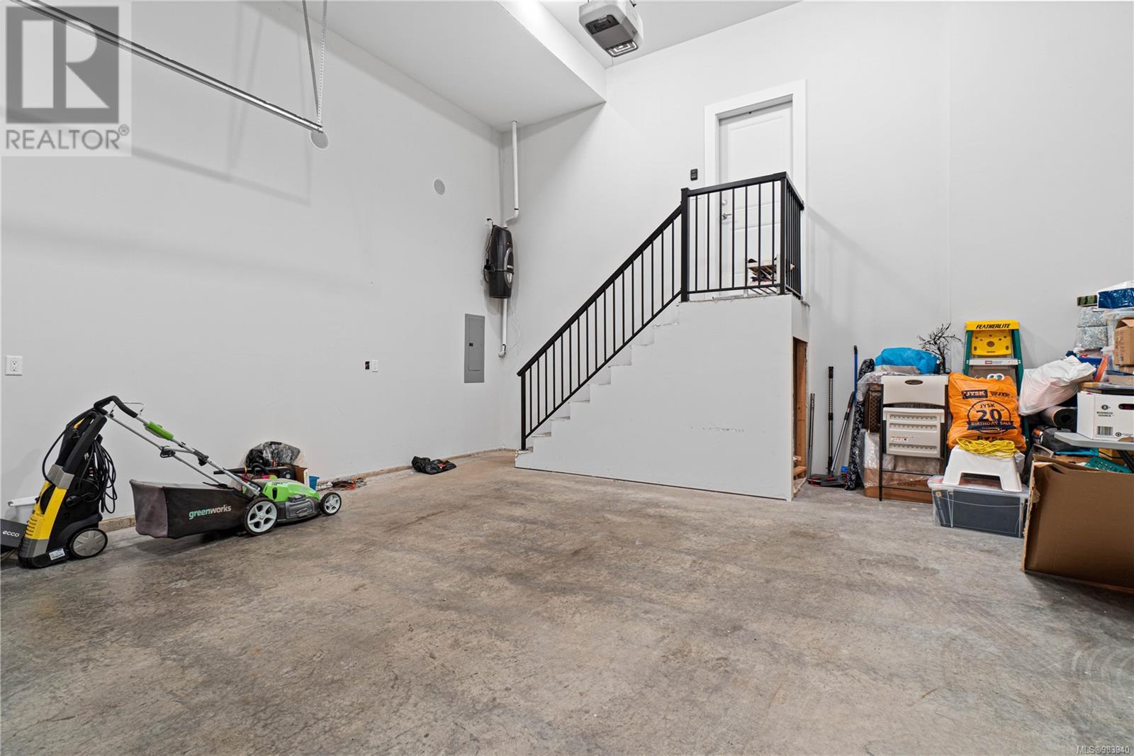 6259 Icarus Dr, Nanaimo real estate listing 983940