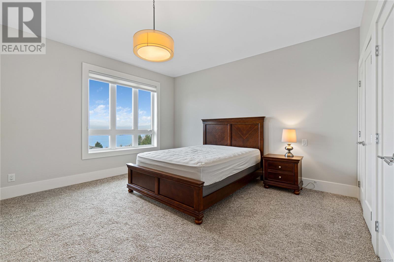 6259 Icarus Dr, Nanaimo real estate listing 983940