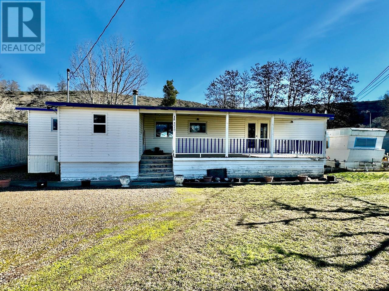  129 Walnut Place, Oliver