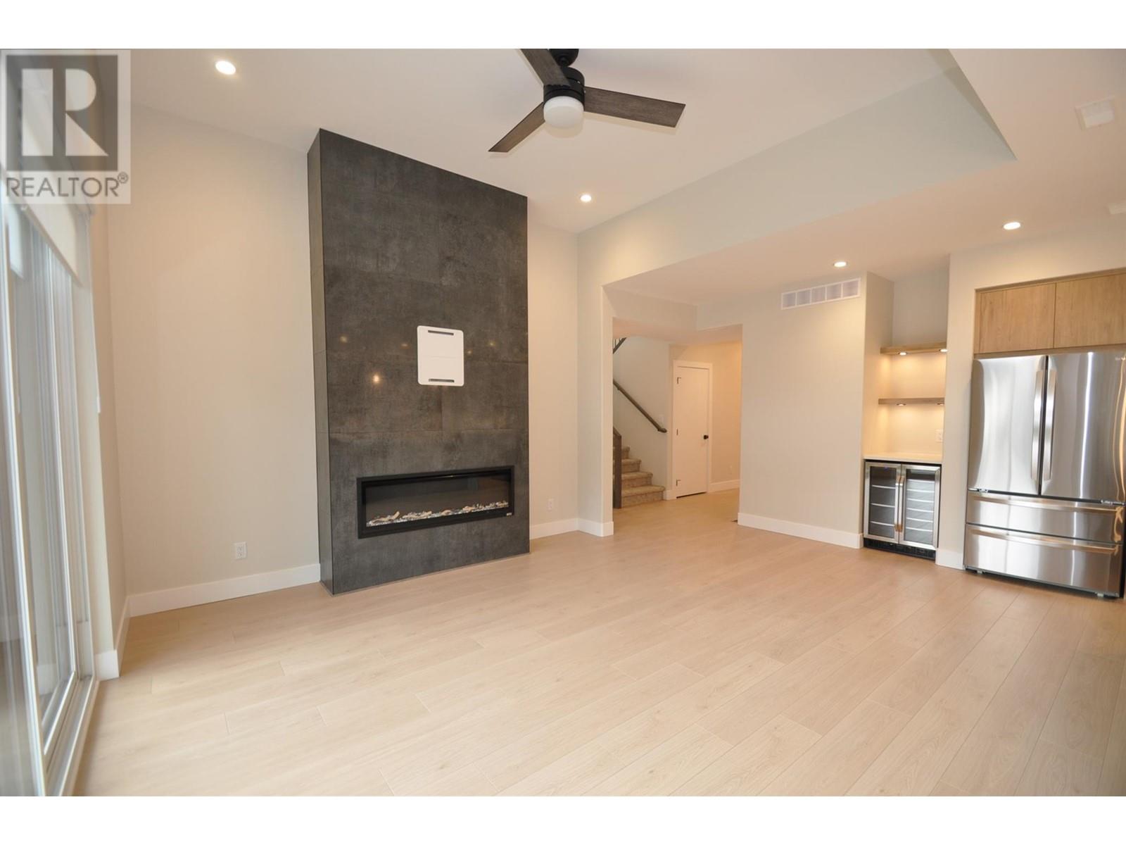 910 Lakeside Drive Unit# 401, Nelson