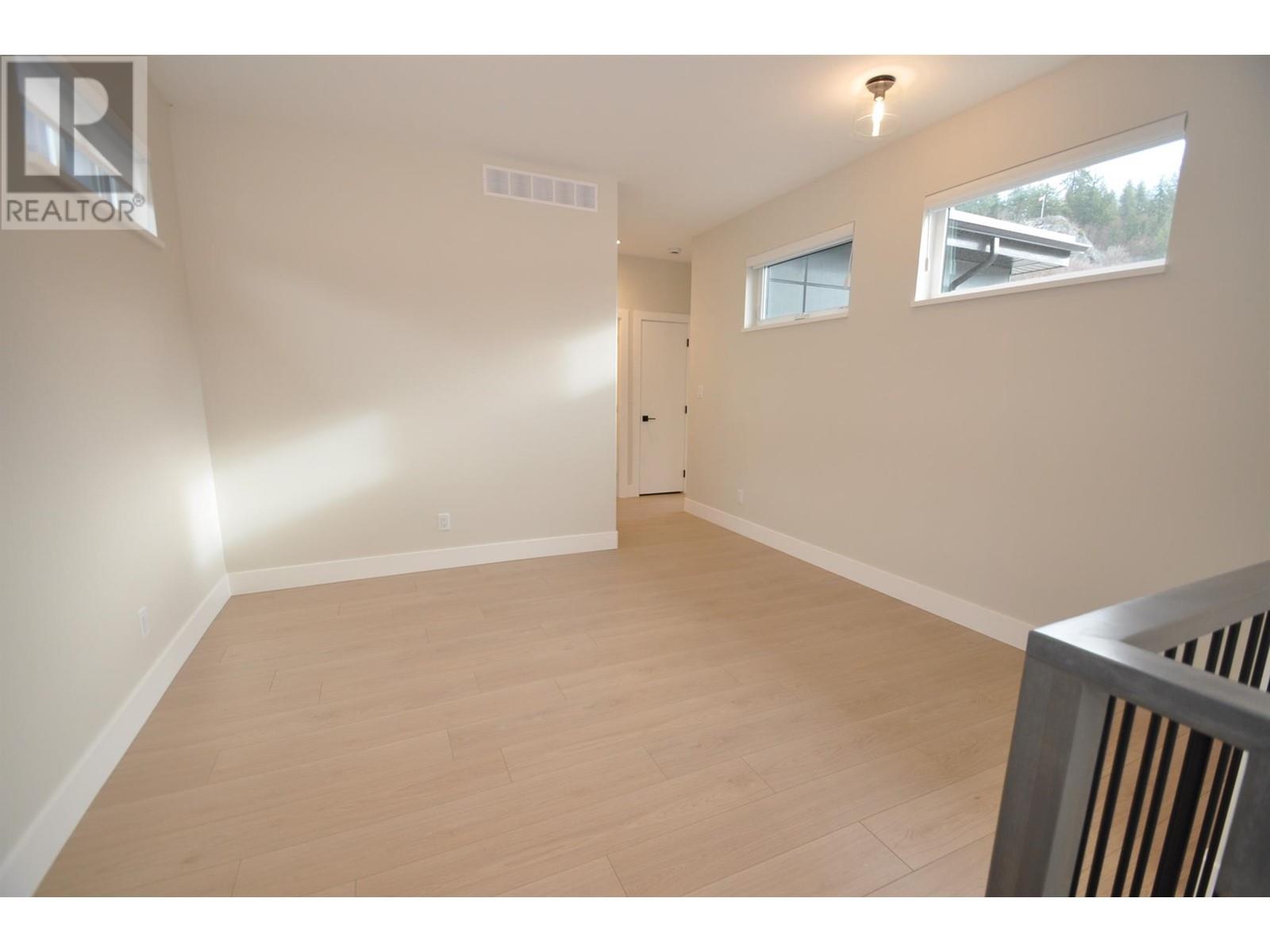 910 Lakeside Drive Unit# 401, Nelson