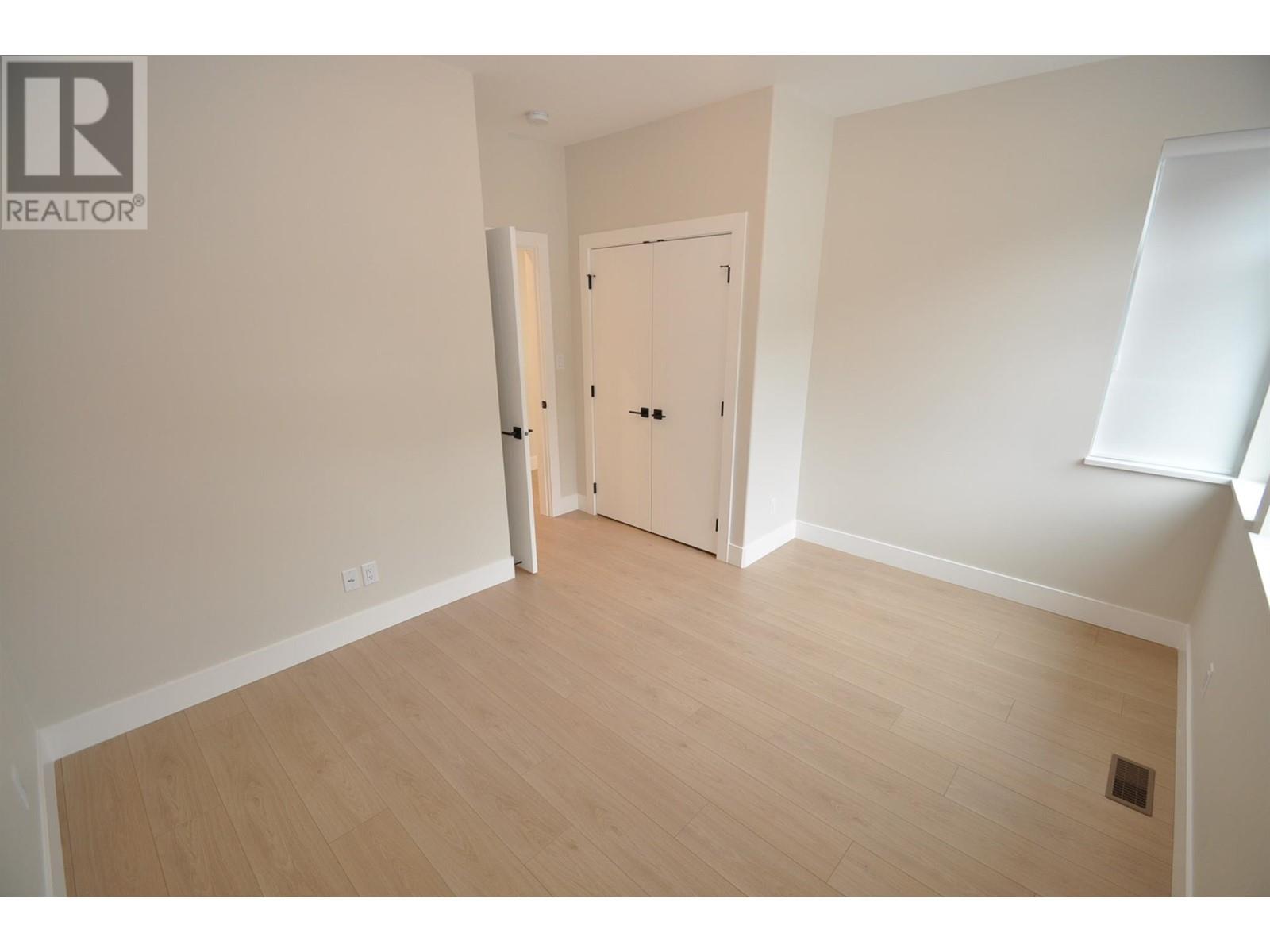 910 Lakeside Drive Unit# 401, Nelson