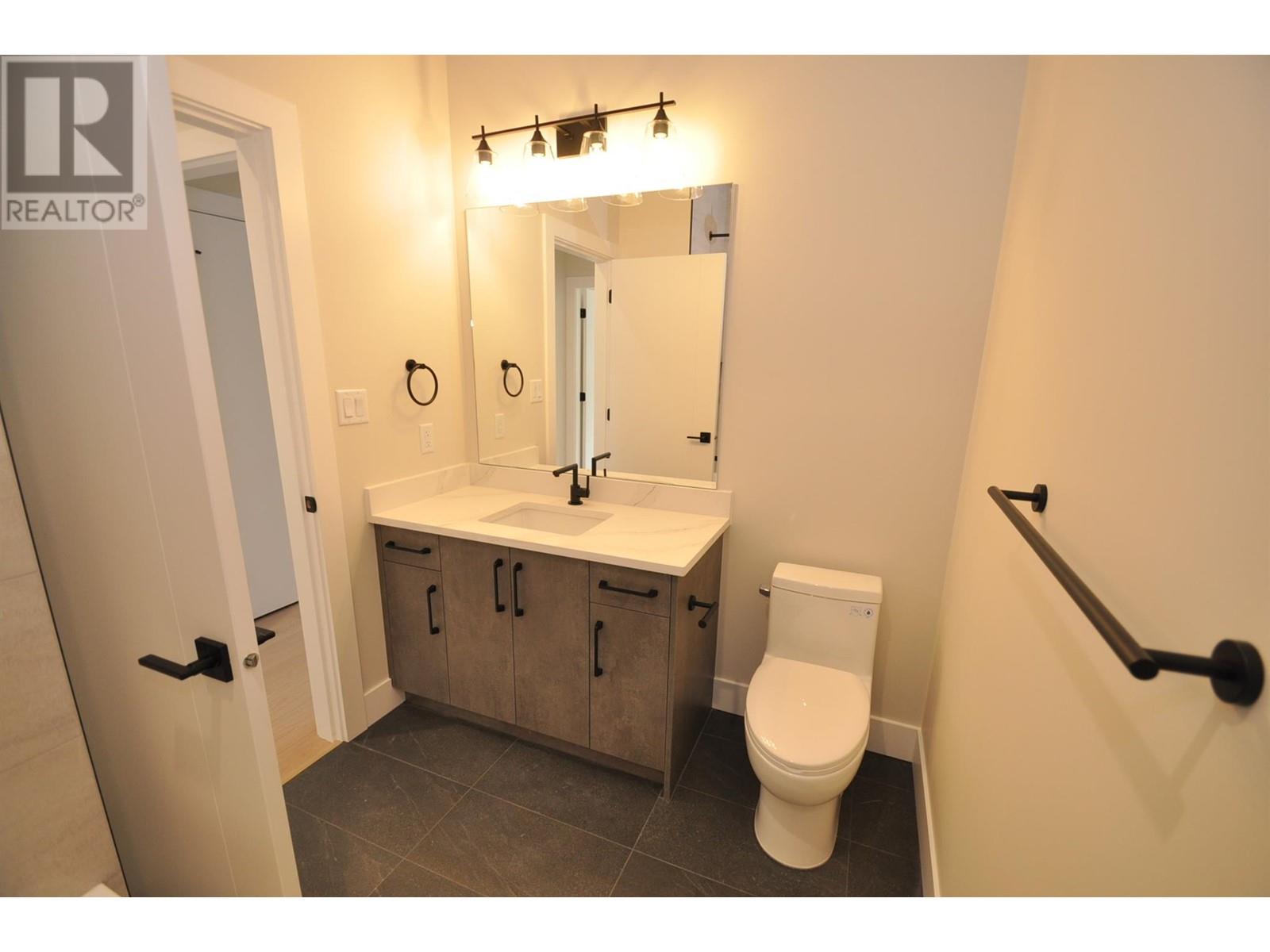 910 Lakeside Drive Unit# 401, Nelson