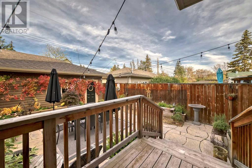 Single Family House for Sale in   Street NW Bowness Calgary 