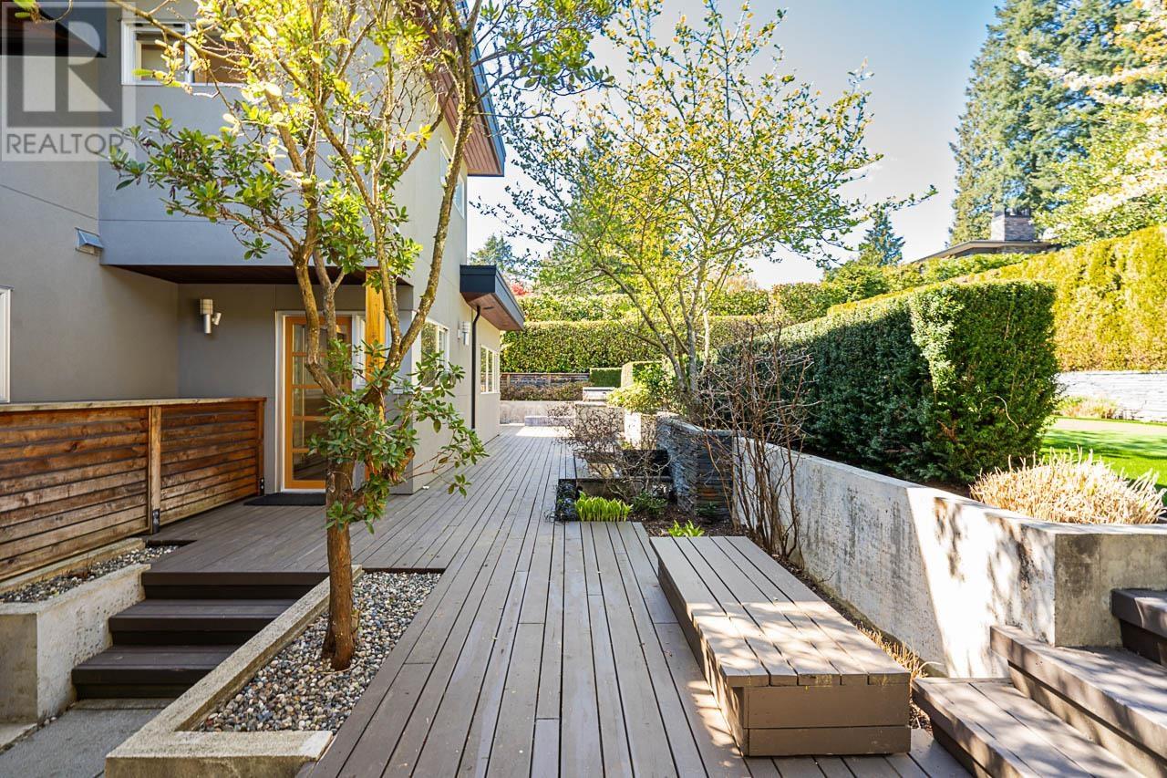 1741 OTTAWA AVENUE, West Vancouver