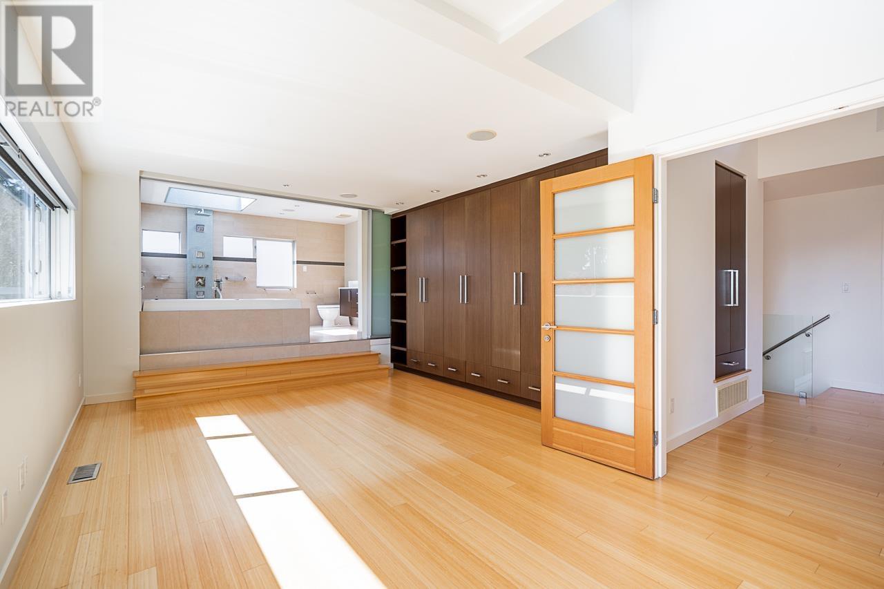 1741 OTTAWA AVENUE, West Vancouver