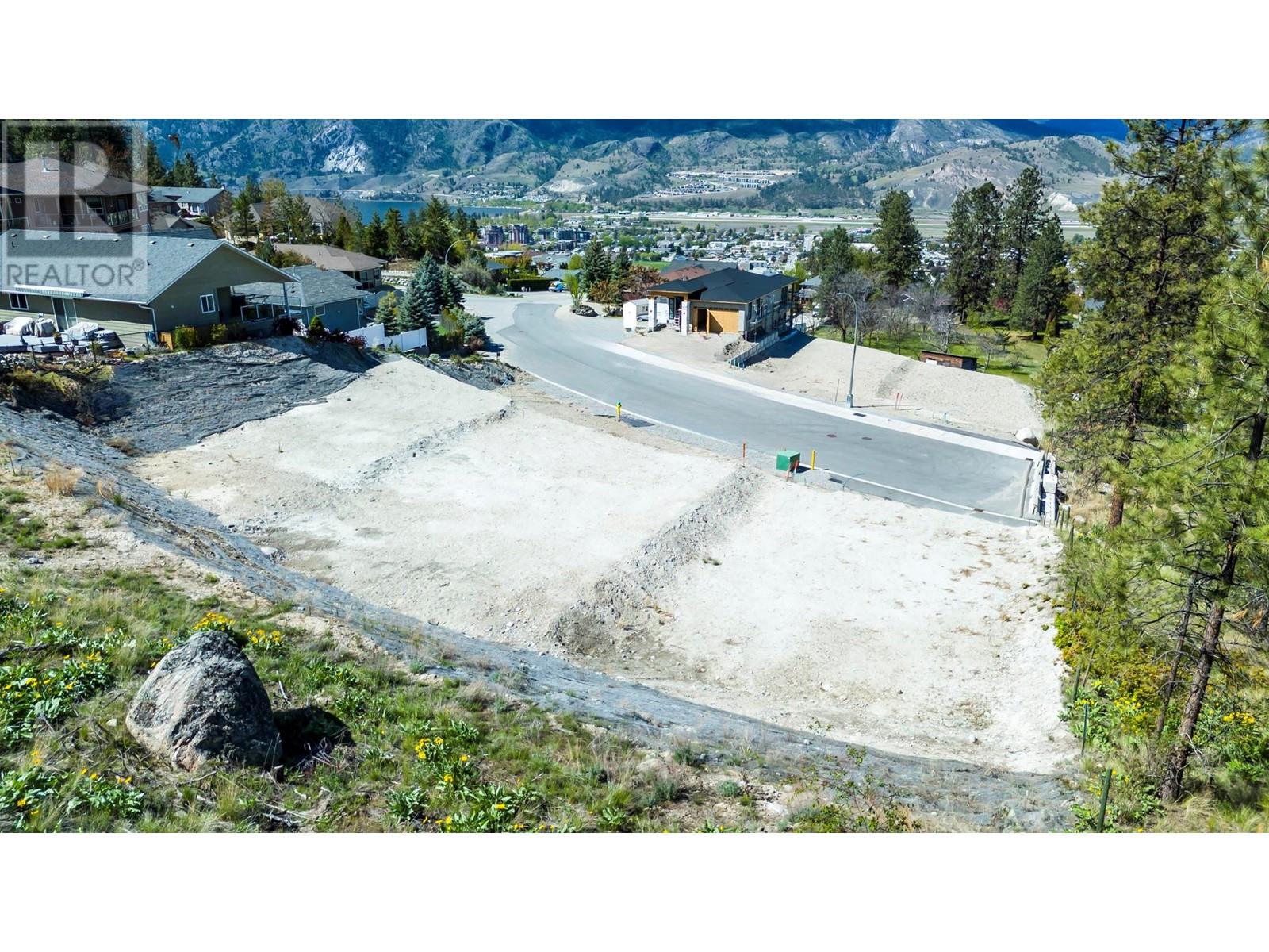2840 EVERGREEN Drive, Penticton
