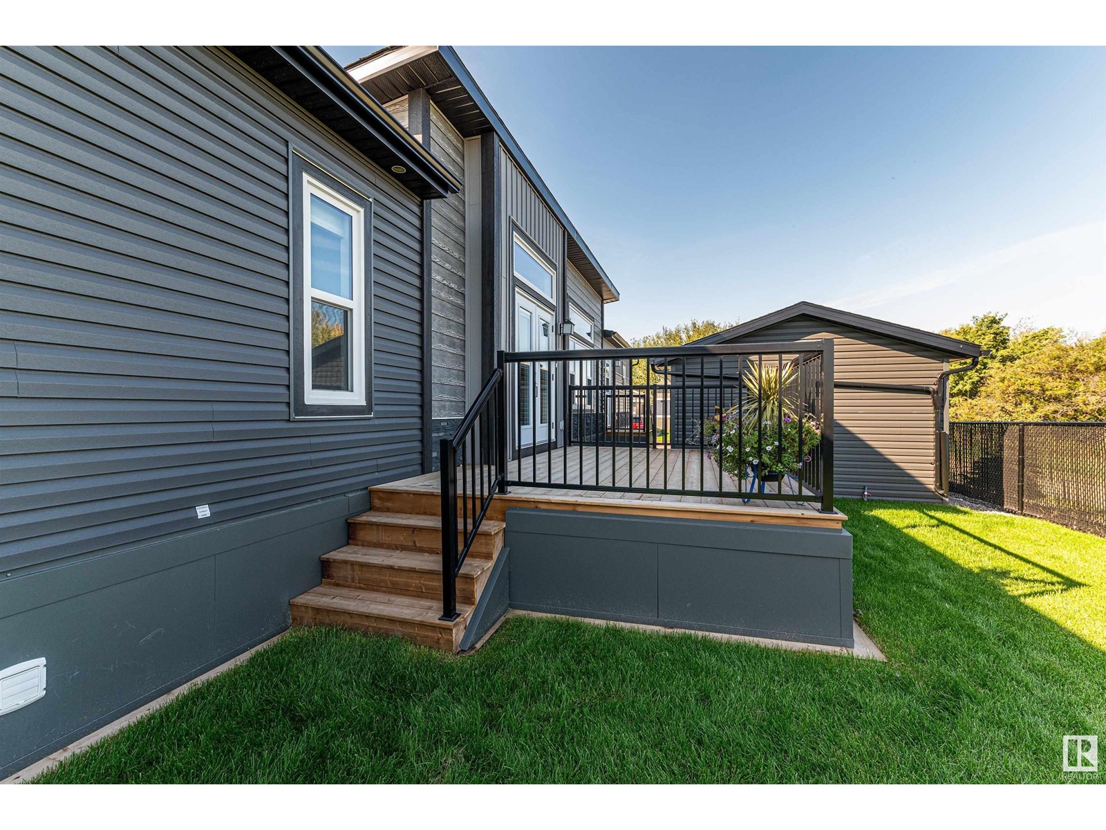 Photo 20 of 86 Meadowview Rd, Morinville AB