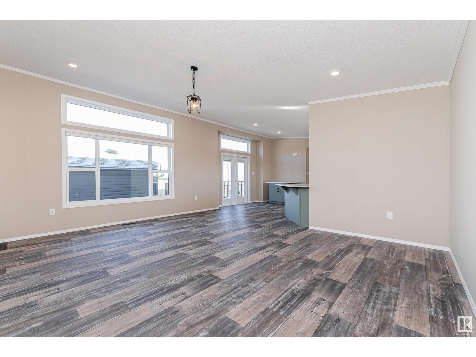Photo 40 of 86 Meadowview Rd, Morinville AB