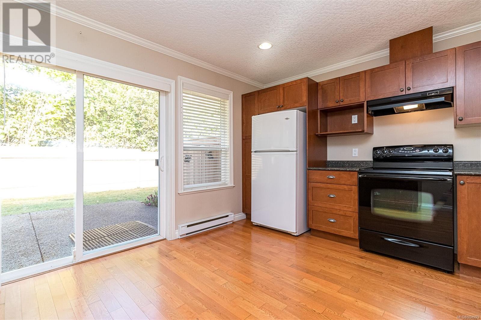 Photo 16 of 24 3101 Herons Way, Duncan BC