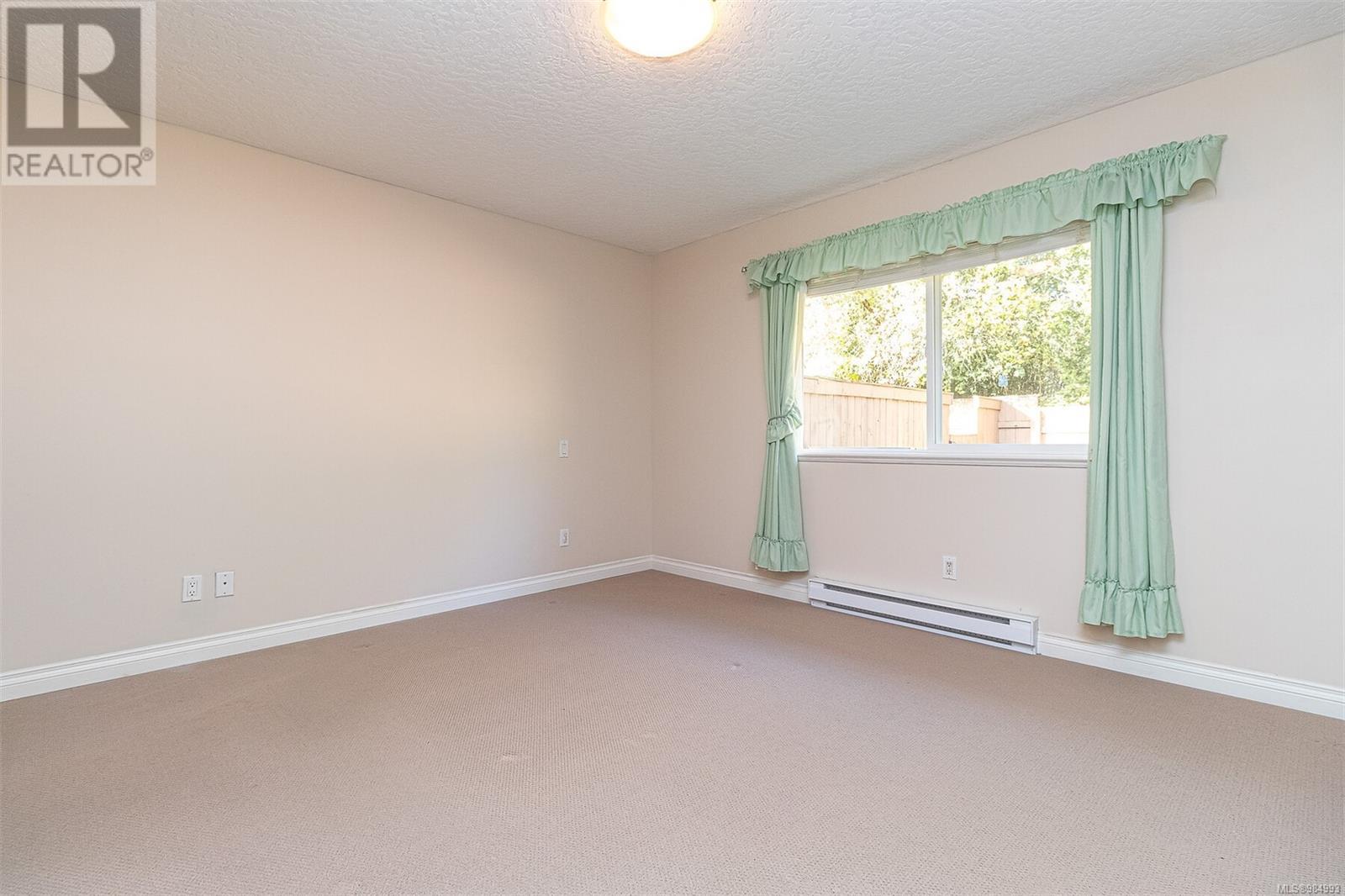 Photo 18 of 24 3101 Herons Way, Duncan BC