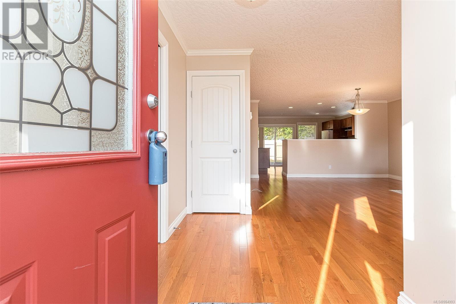 Photo 6 of 24 3101 Herons Way, Duncan BC