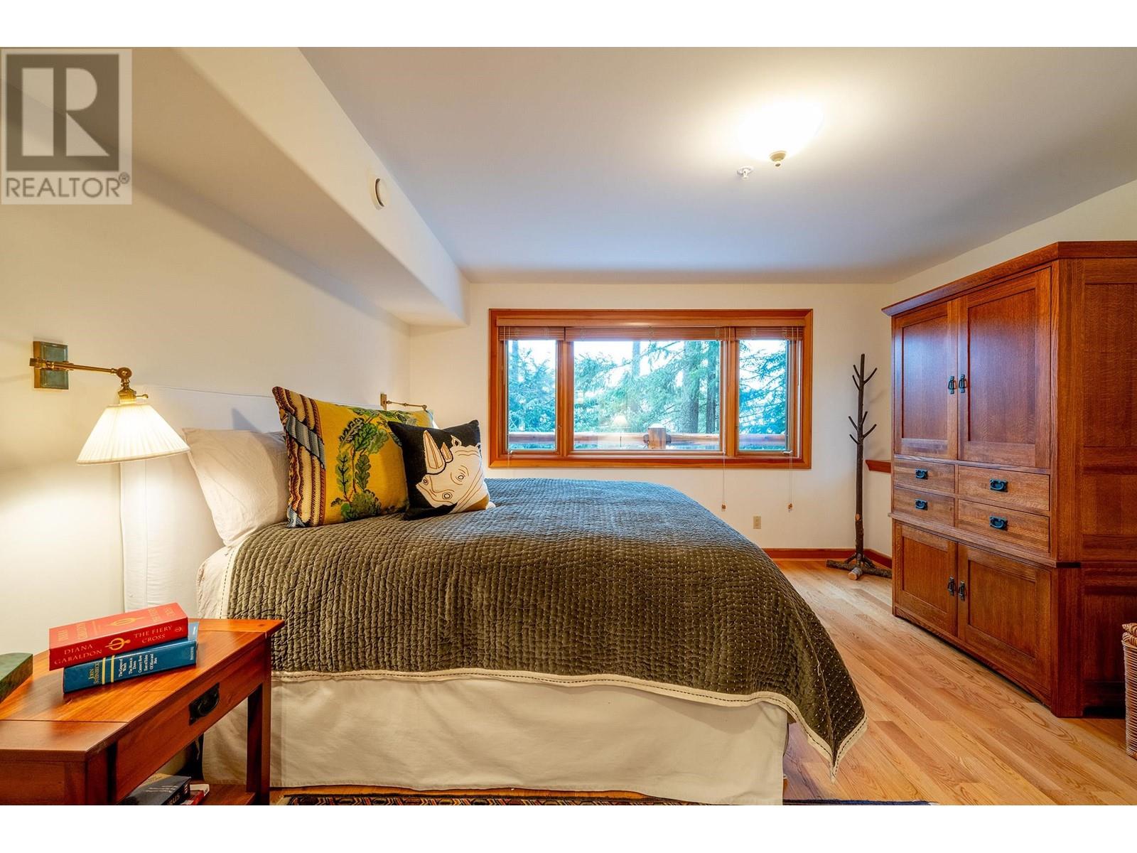 3826 SUNRIDGE DRIVE, Whistler real estate listing R2958026
