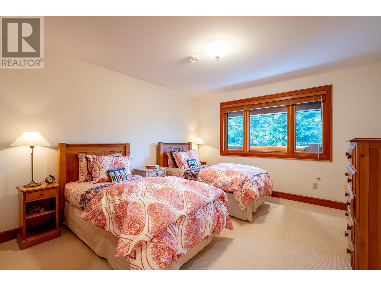 3826 SUNRIDGE DRIVE, Whistler real estate listing R2958026