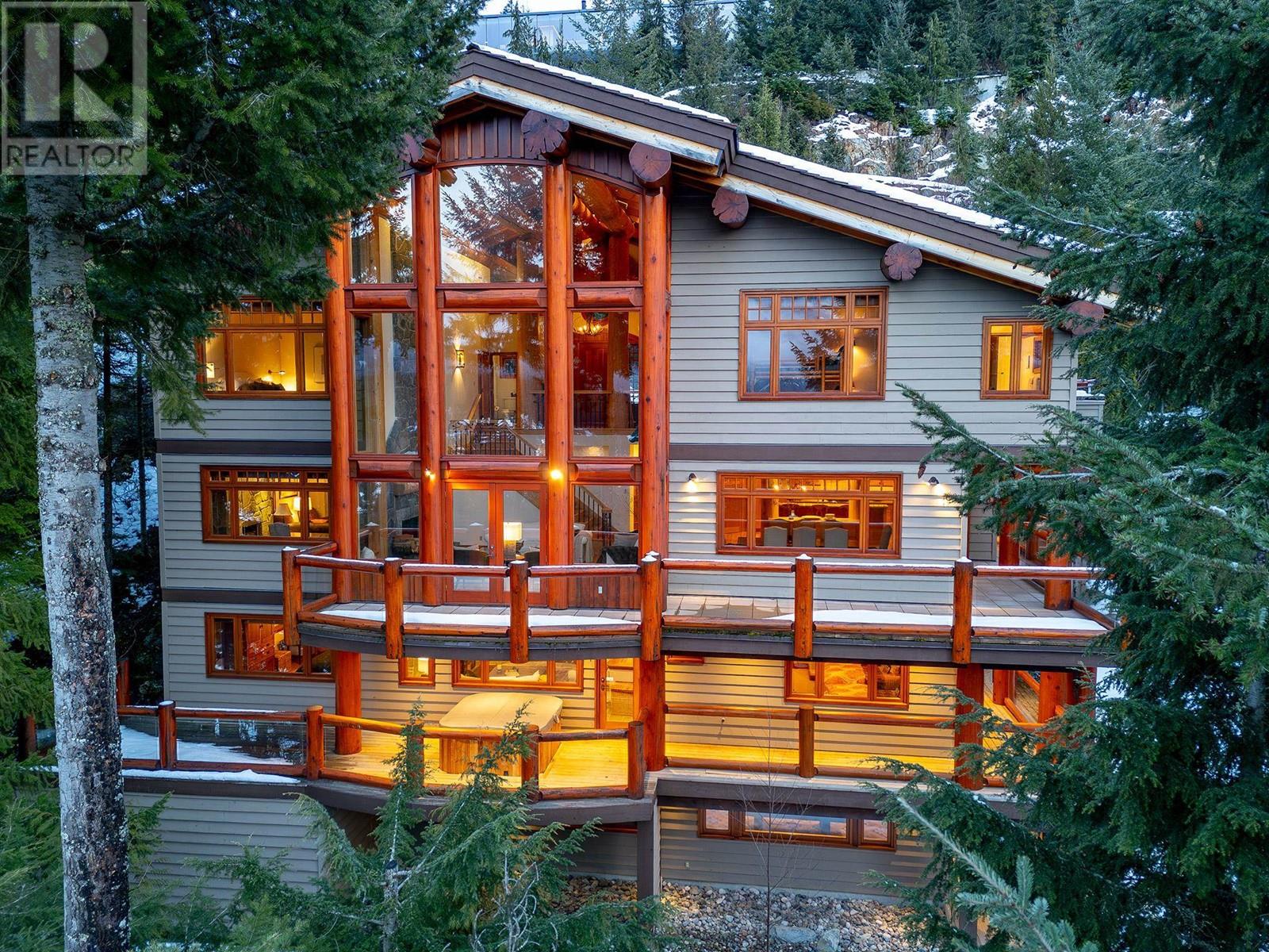 3826 SUNRIDGE DRIVE, Whistler real estate listing R2958026