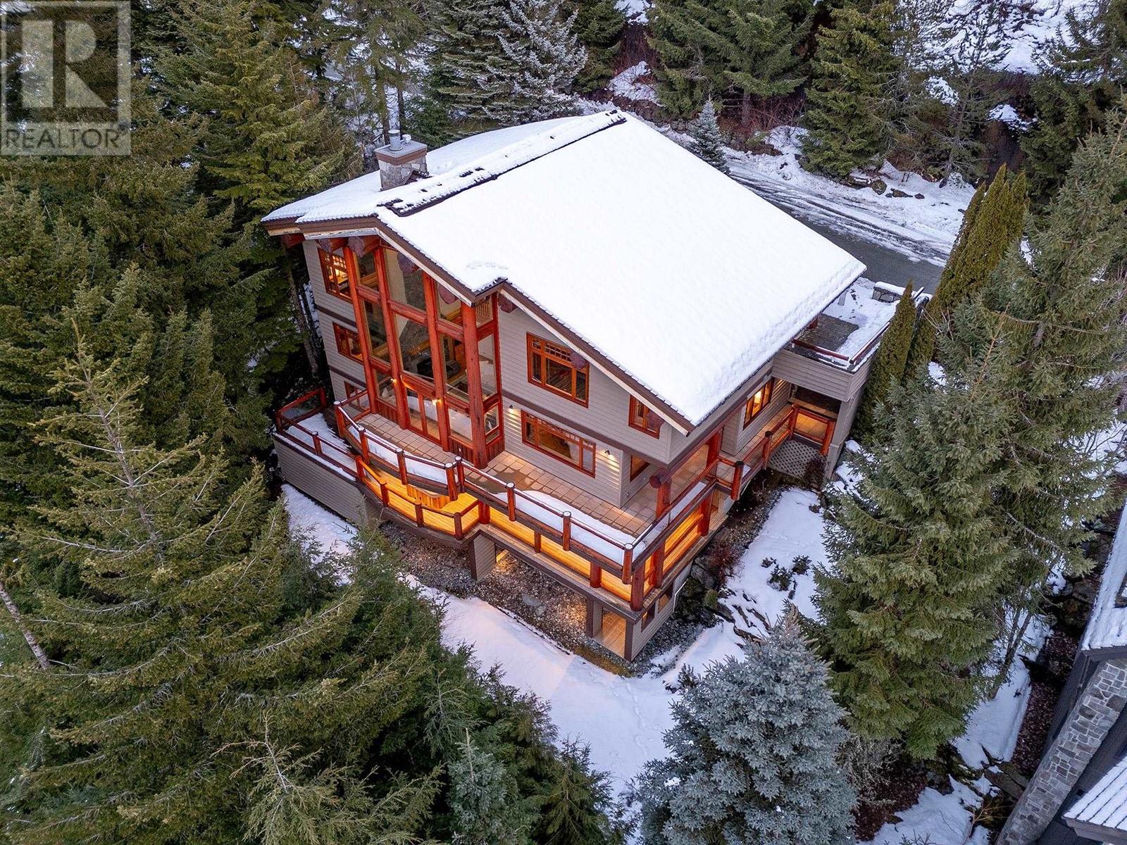 3826 SUNRIDGE DRIVE, Whistler real estate listing R2958026