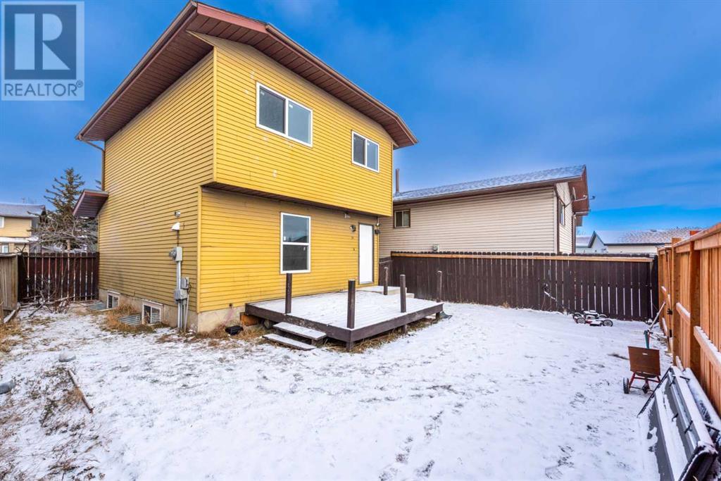 Single Family House for Sale in  Whitworth Way NE Whitehorn Calgary 