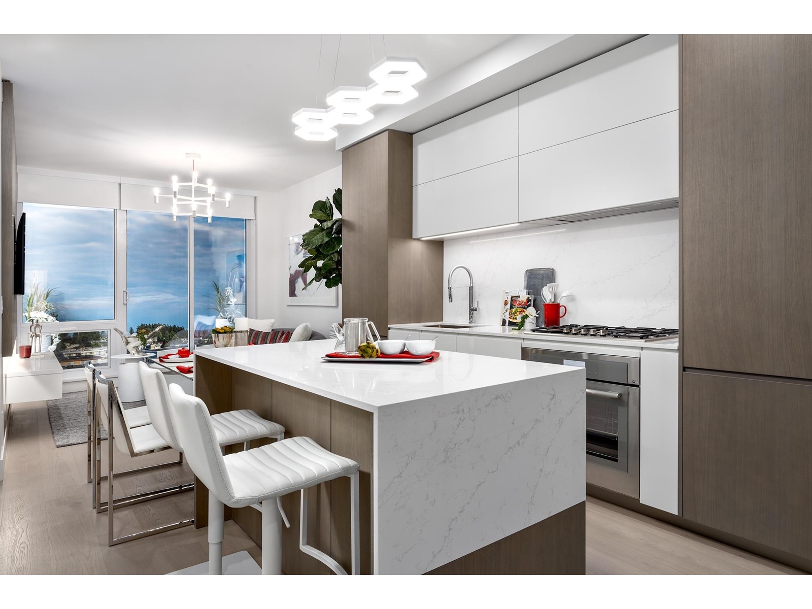 309 1350 JOHNSTON ROAD, White Rock