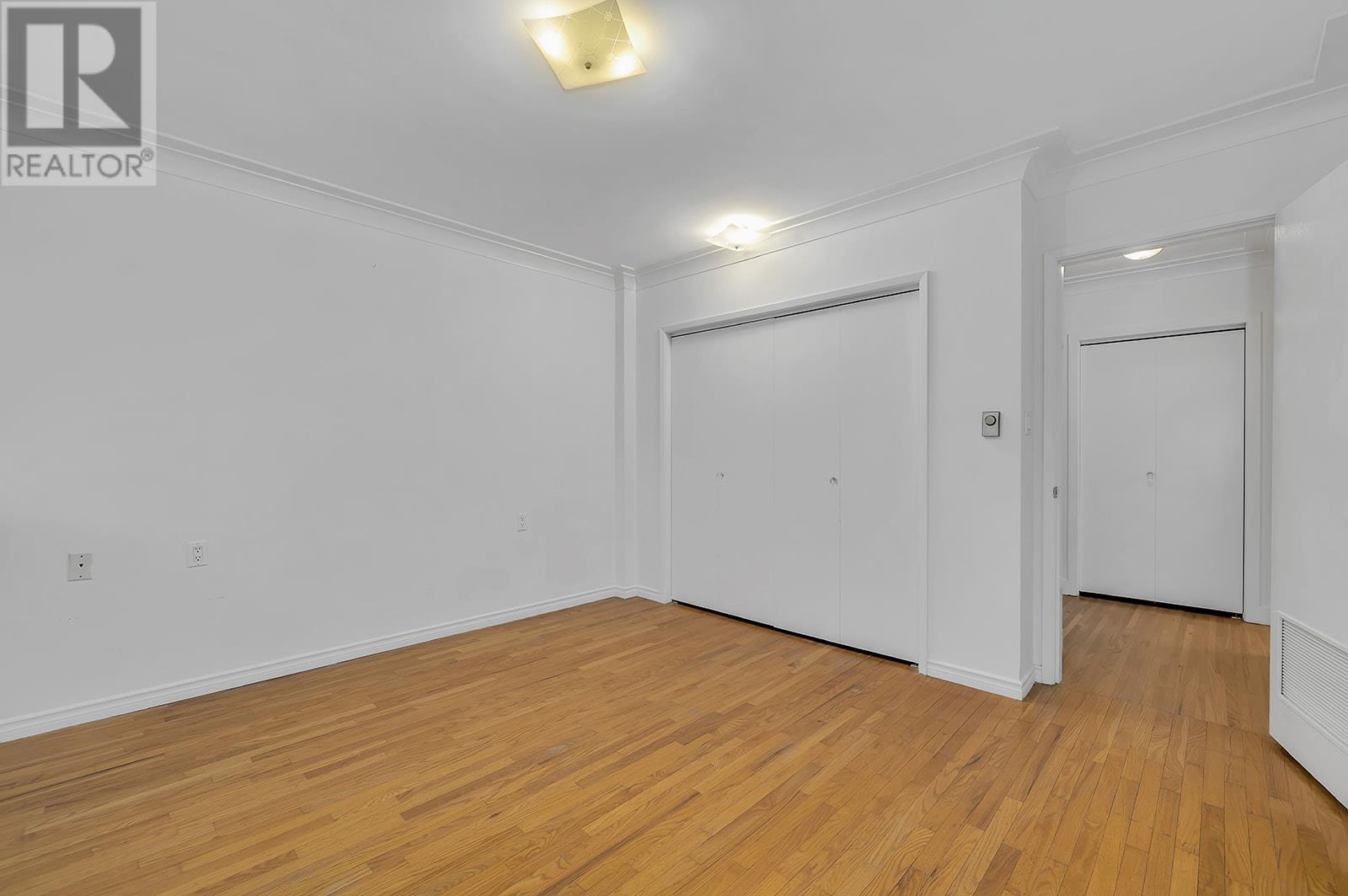 #506 4058 LAKESHORE ROAD - Image 35