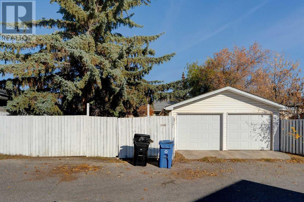 Single Family House Bungalow for Sale in  Braeside Drive SW Braeside Calgary 