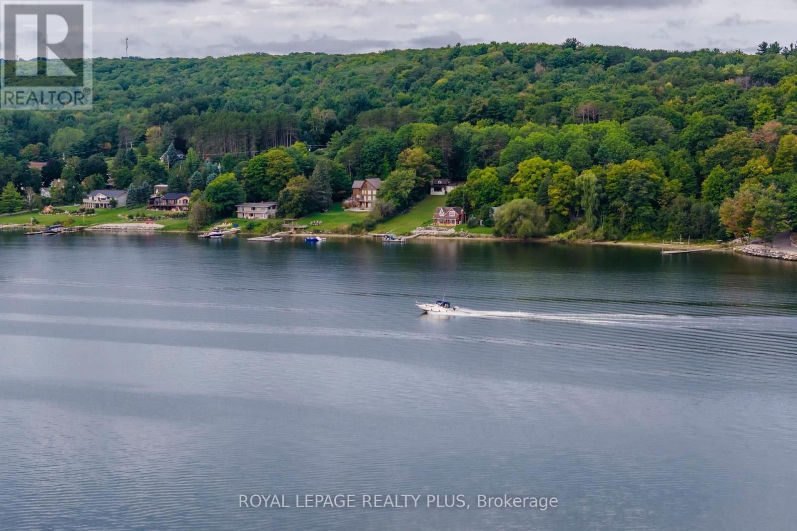 Photo 4 of 20 Navigator Road, Penetanguishene ON