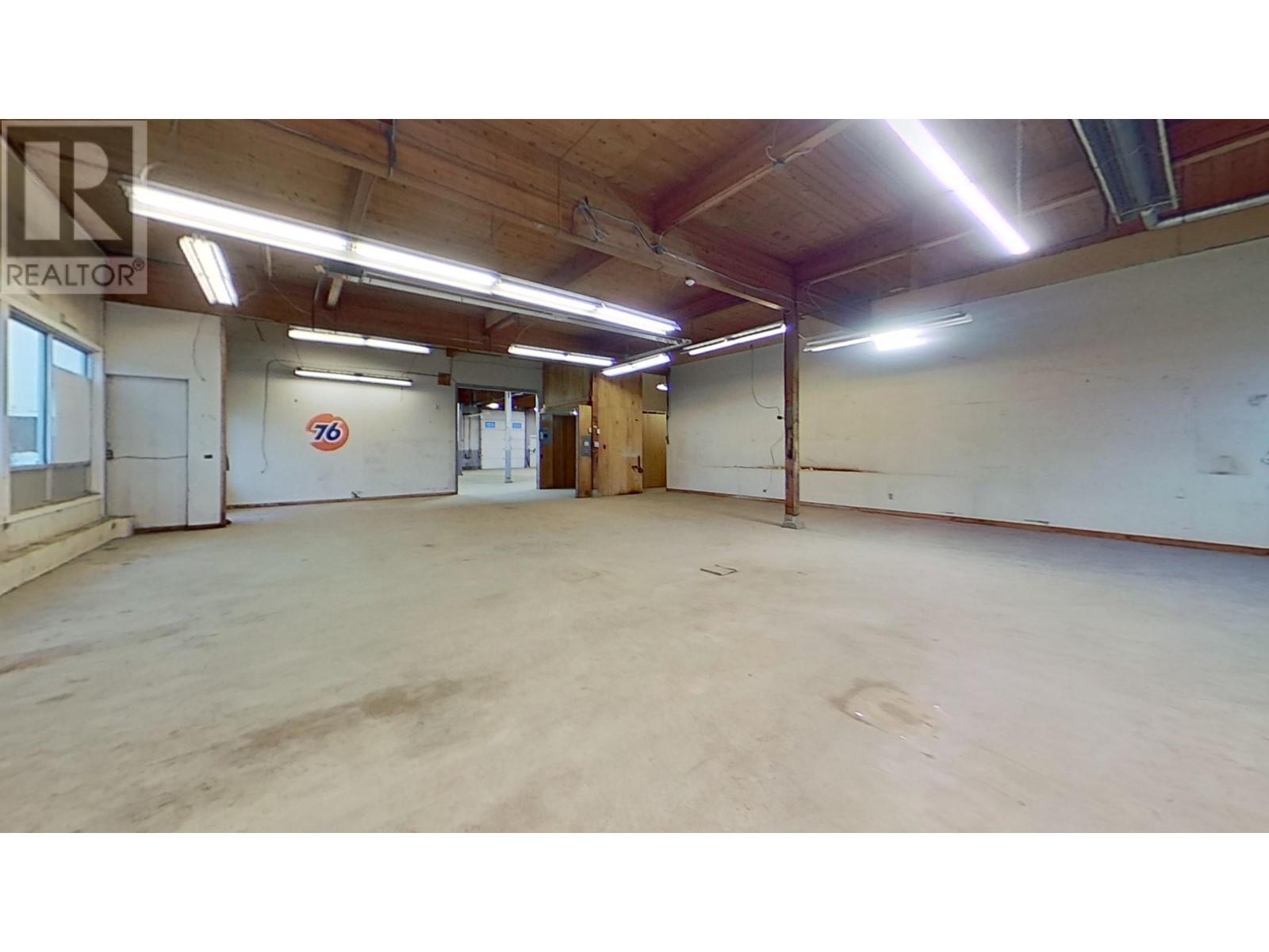Photo 10 of 518 2nd Avenue, Prince George BC