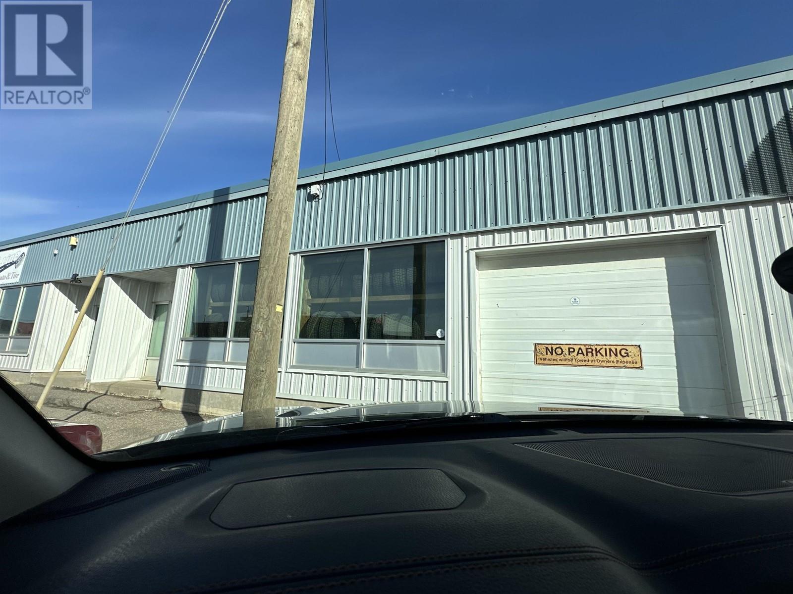 Photo 3 of 518 2nd Avenue, Prince George BC