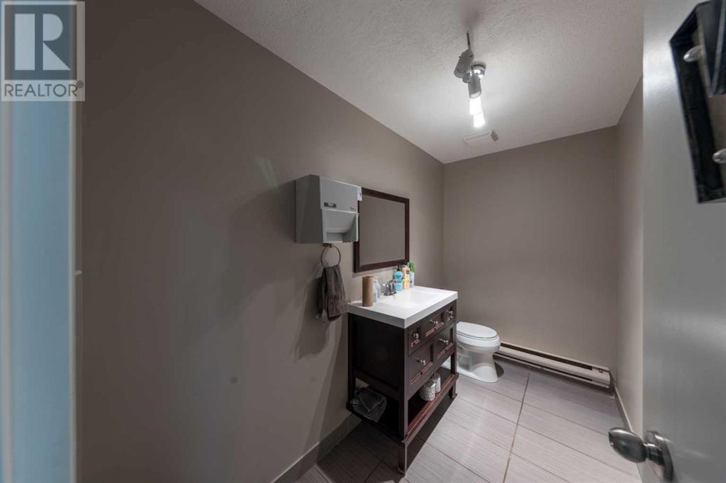 Photo 18 of 4809 50 Avenue, Lloydminster SK