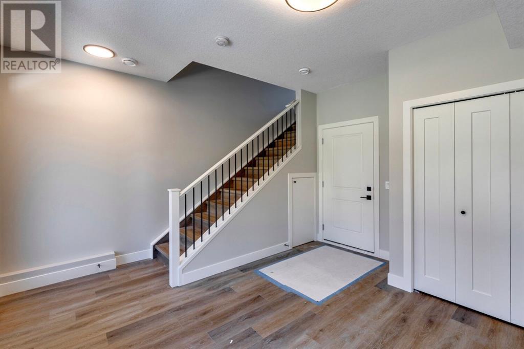 Single Family House for Sale in  Royal Elm Road NW Royal Oak Calgary 