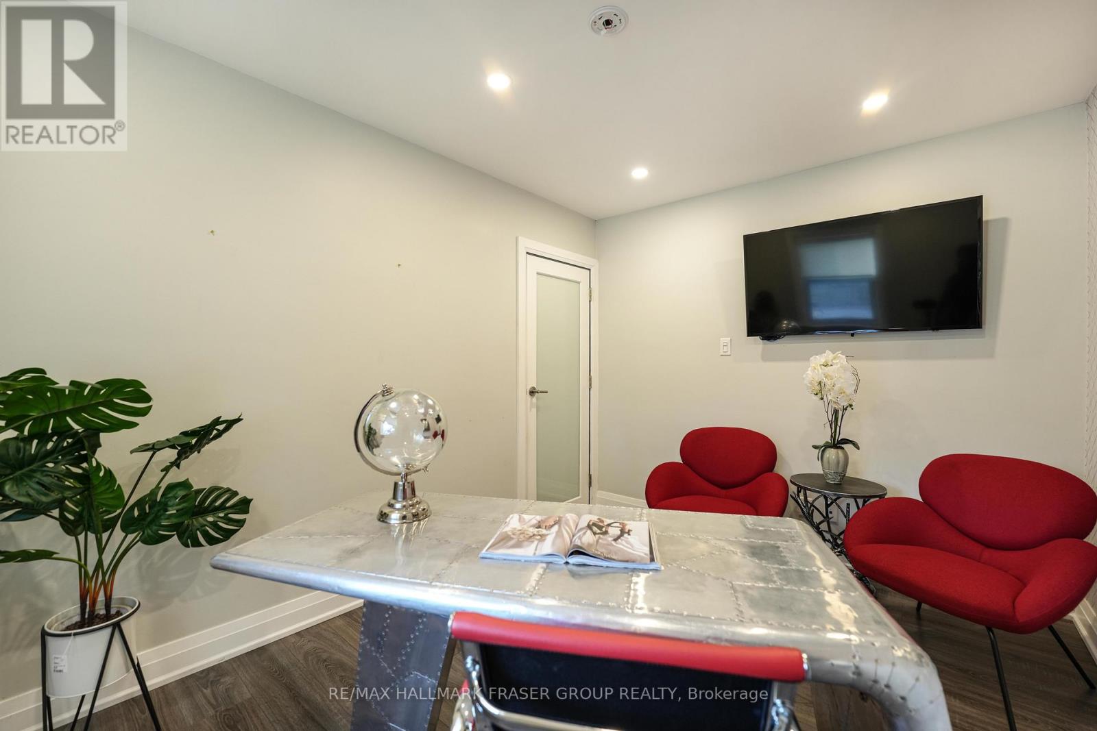 Photo 39 of 65 Church Street S, Ajax ON