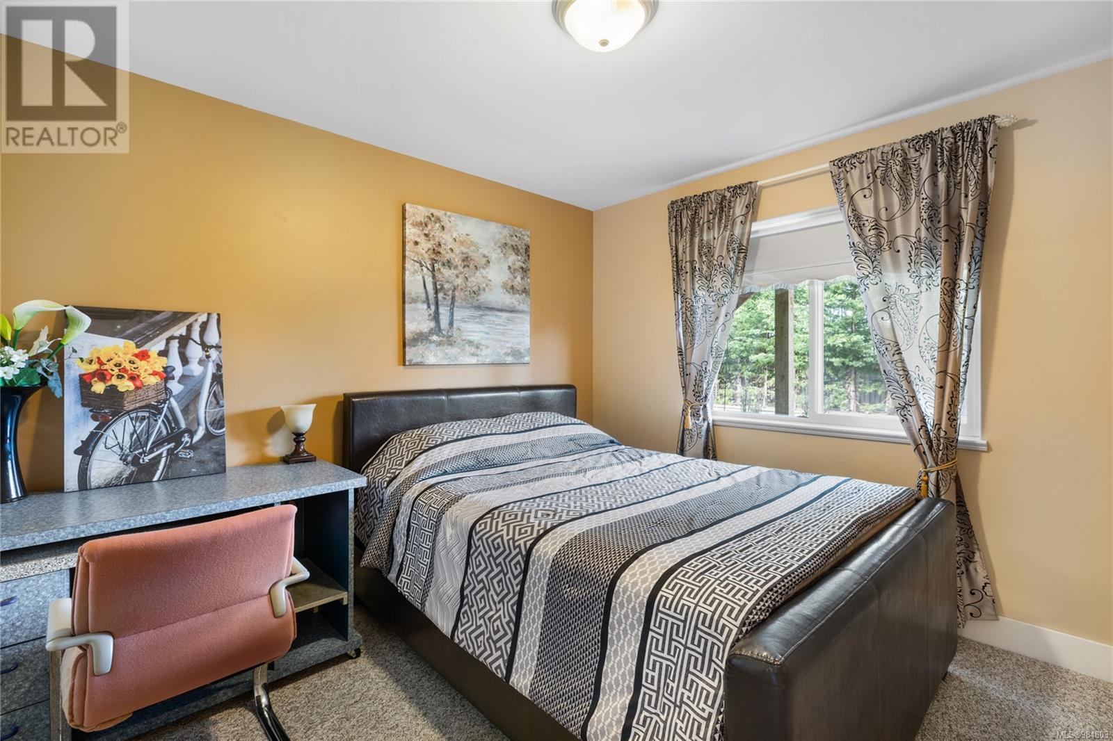 692 Abernathy Pl, Parksville real estate listing 984803