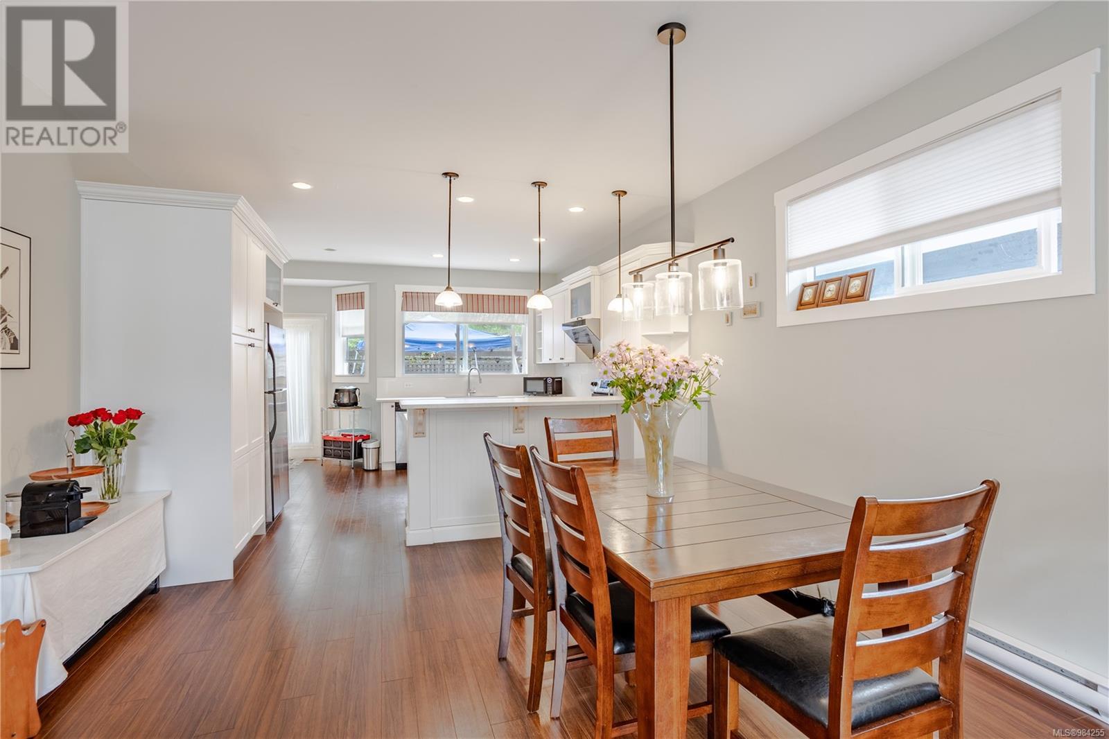5727 Bradbury Rd, Nanaimo
