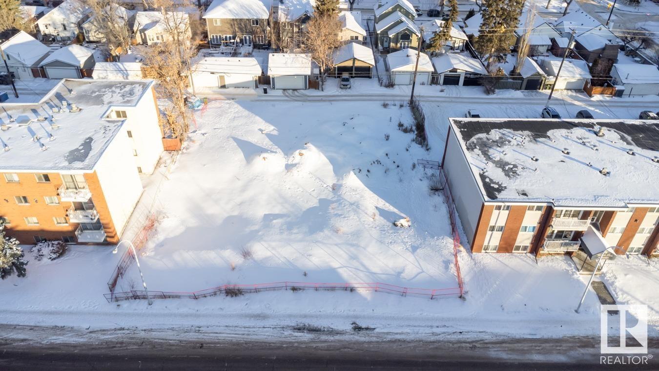 9724 82 AV NW, Edmonton