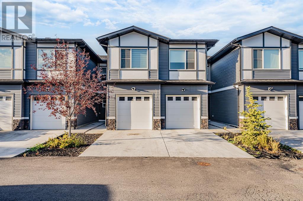 Single Family House for Sale in  Saddlestone Drive NE Saddle Ridge Calgary 