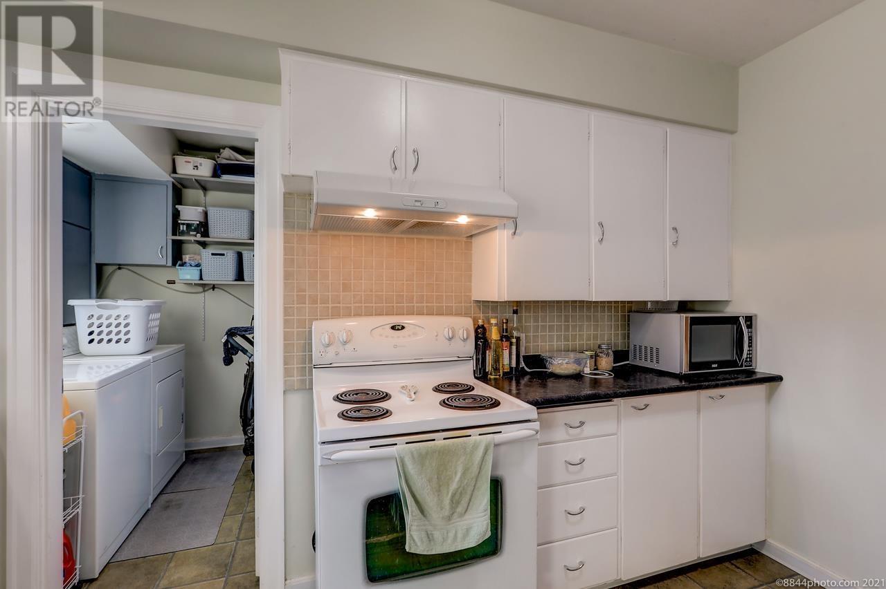 2016 W 48TH AVENUE, Vancouver