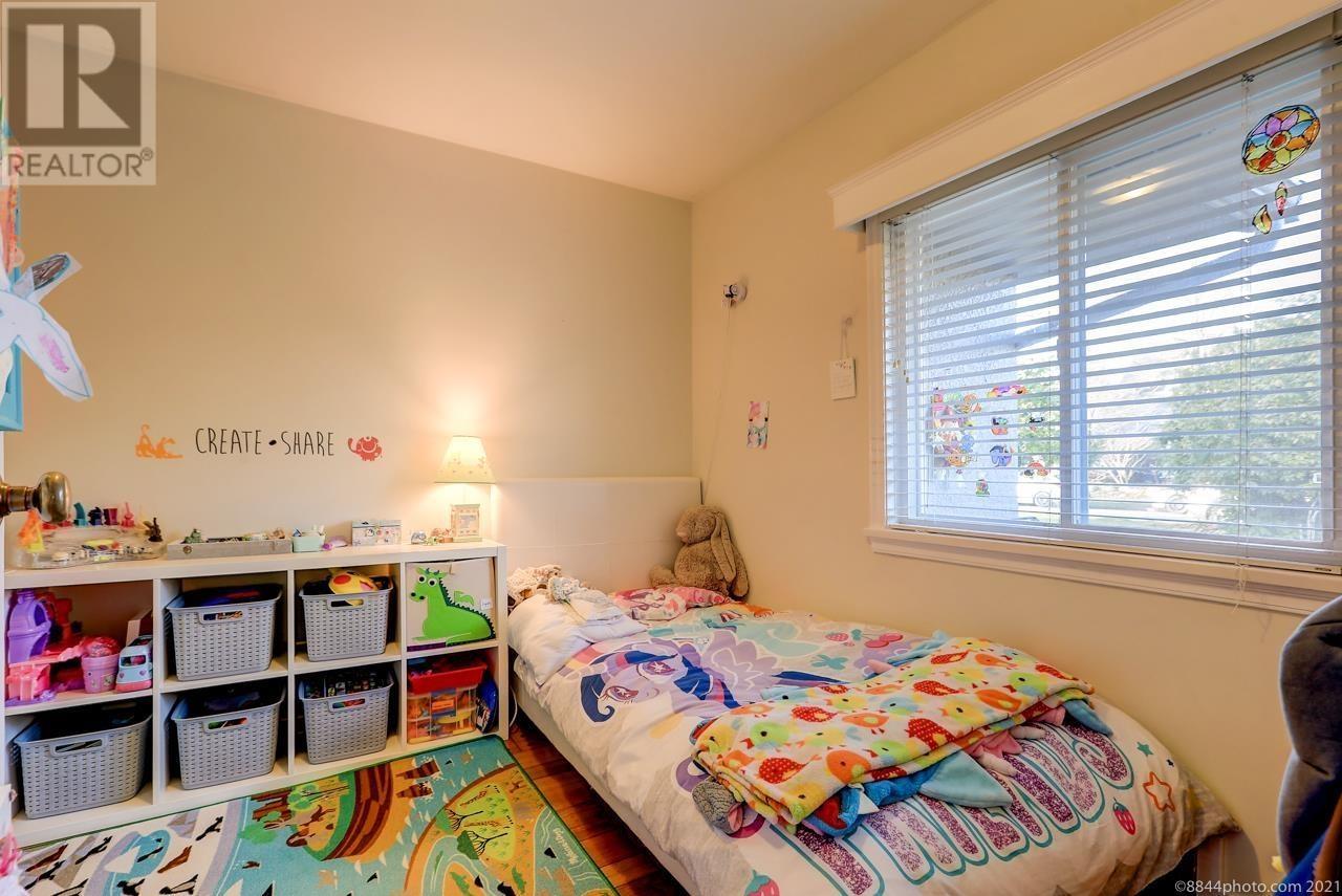 2016 W 48TH AVENUE, Vancouver