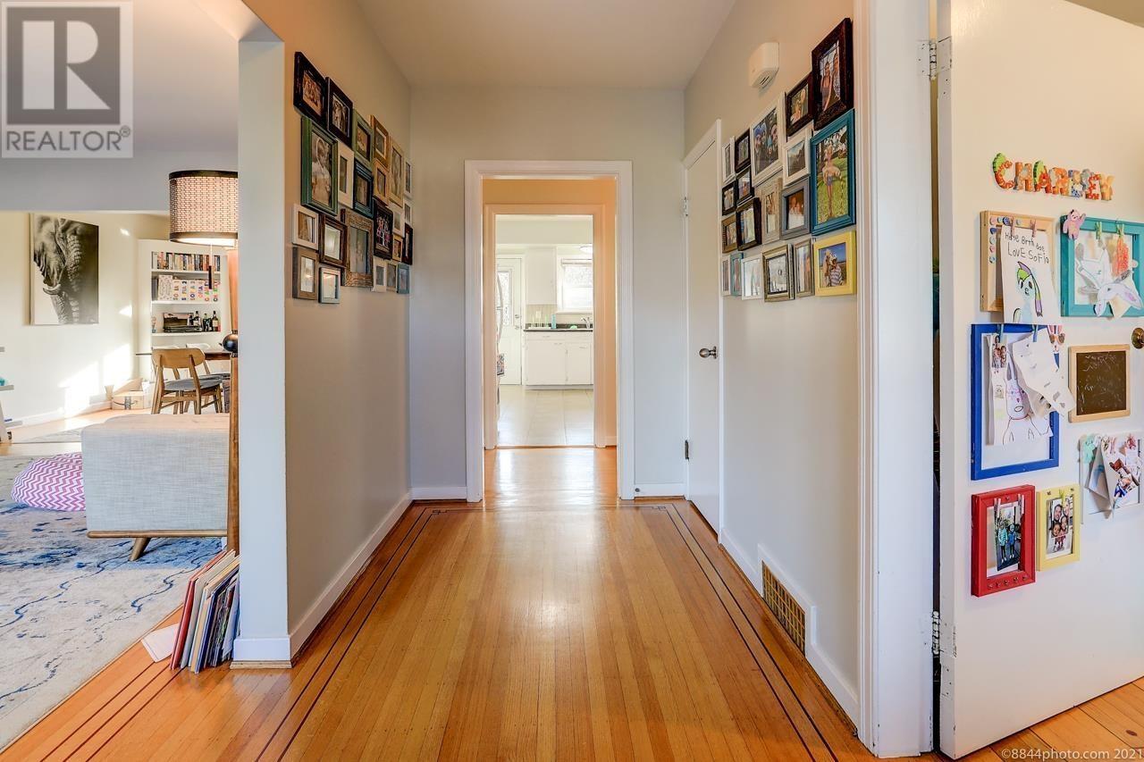 2016 W 48TH AVENUE, Vancouver