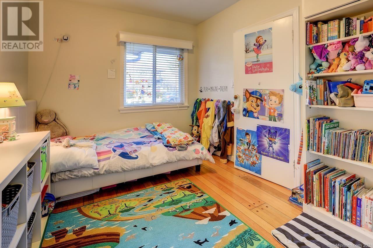2016 W 48TH AVENUE, Vancouver