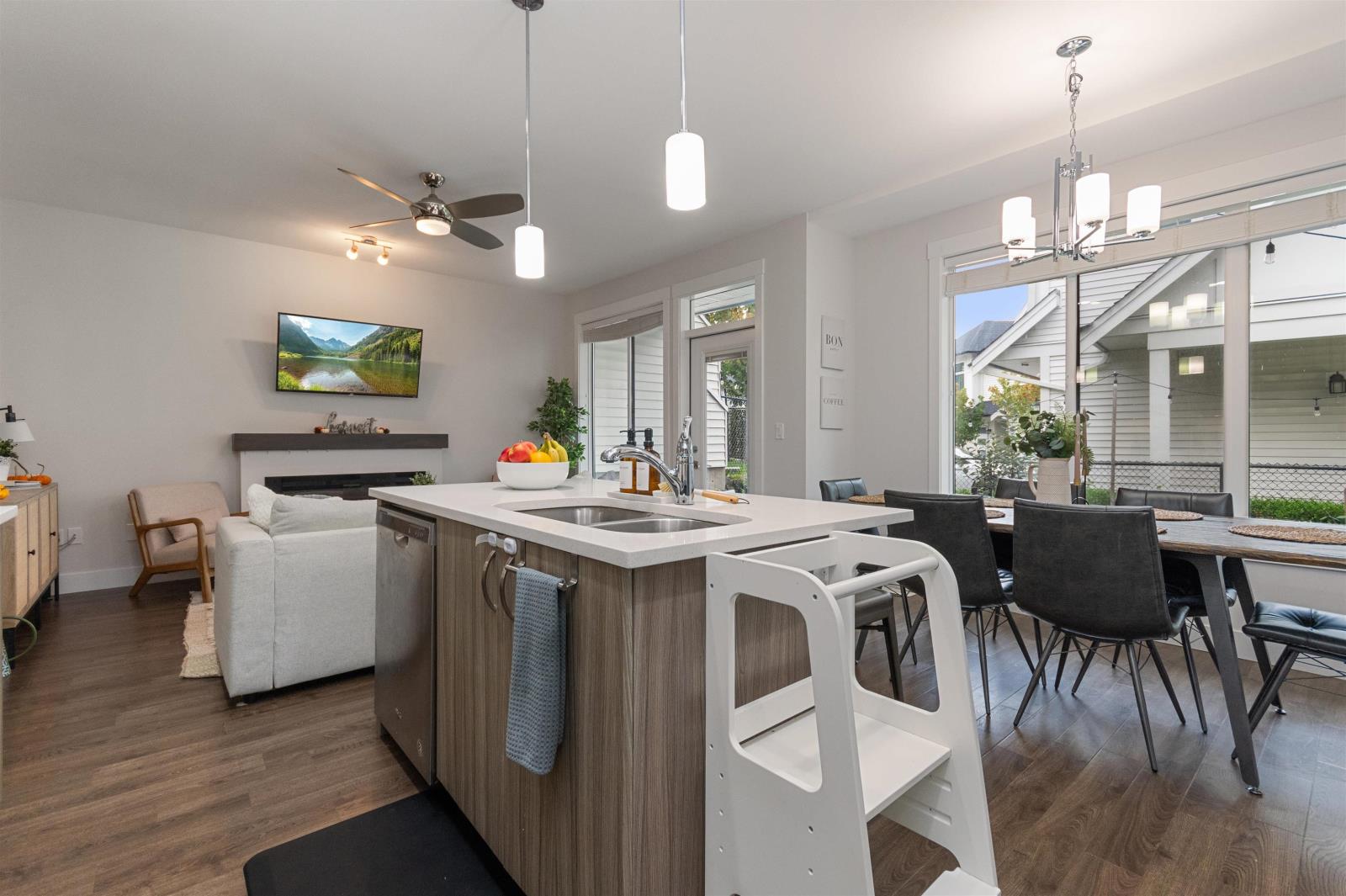 2 5797 PROMONTORY ROAD, Promontory, Chilliwack real estate listing R2958565