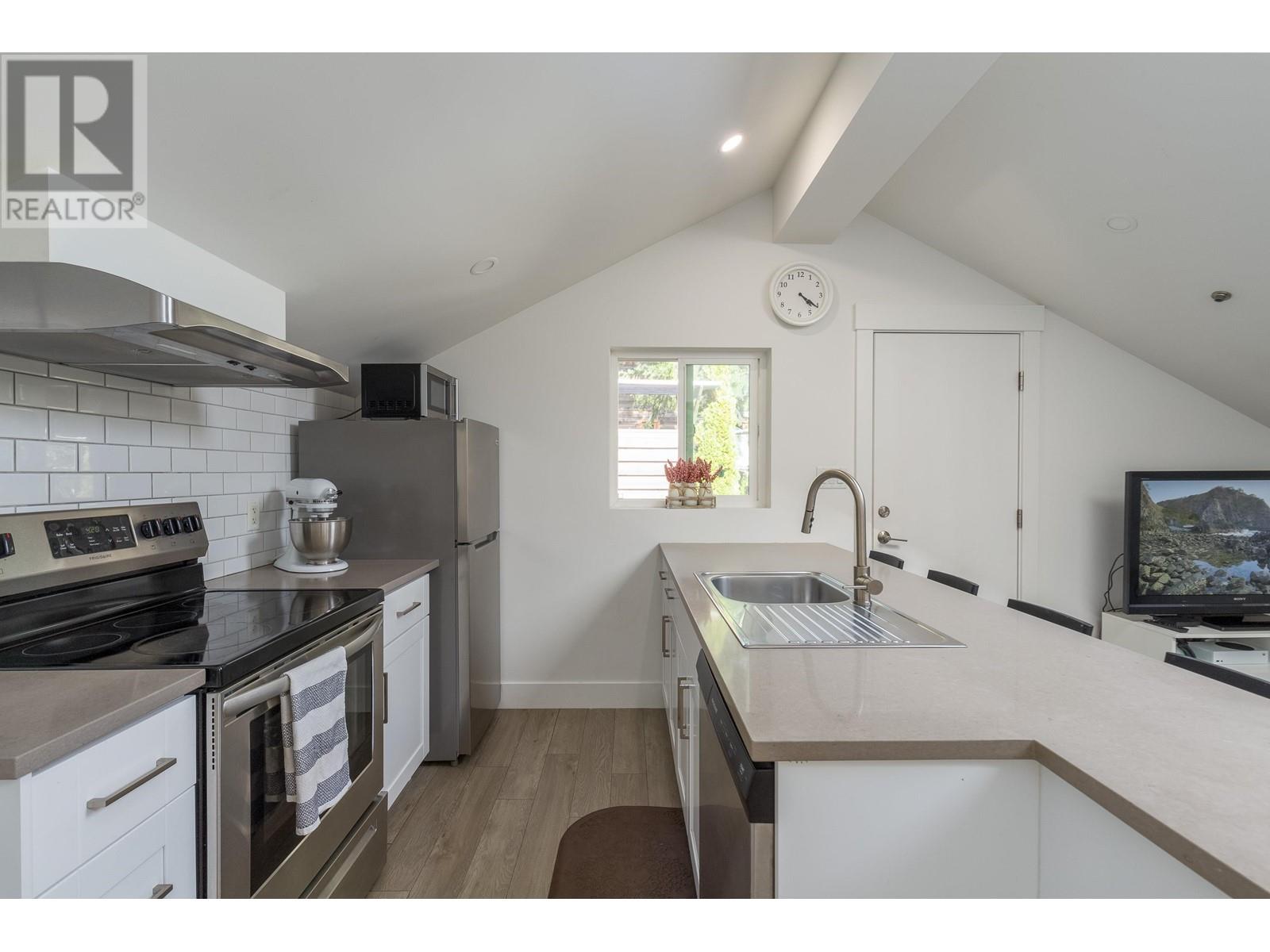 9144 EMERALD DRIVE, Whistler real estate listing R2958839