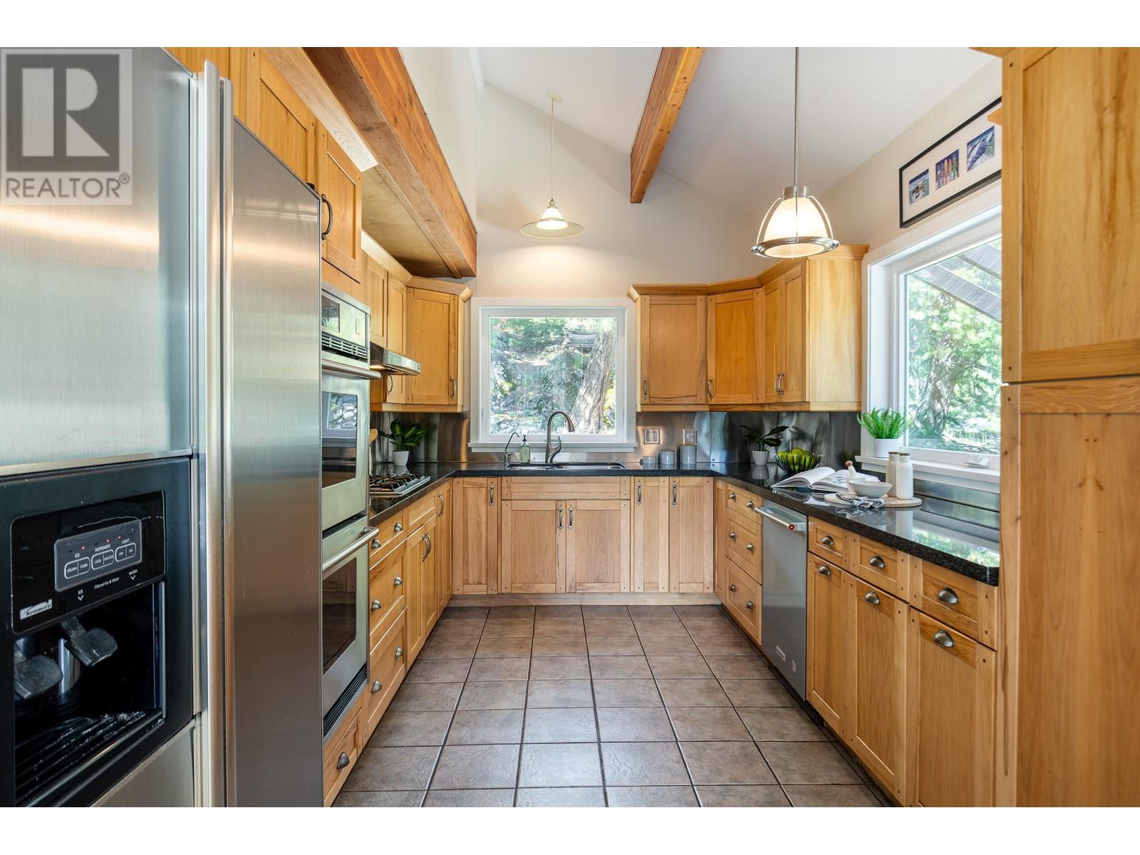 9144 EMERALD DRIVE, Whistler real estate listing R2958839